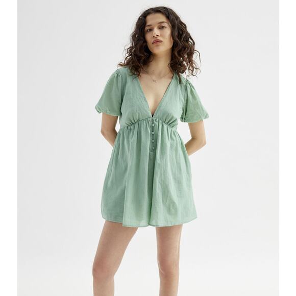 NWT Urban Outfitters Green Baby Doll Puff Sleeve Romper - Picture 1 of 8